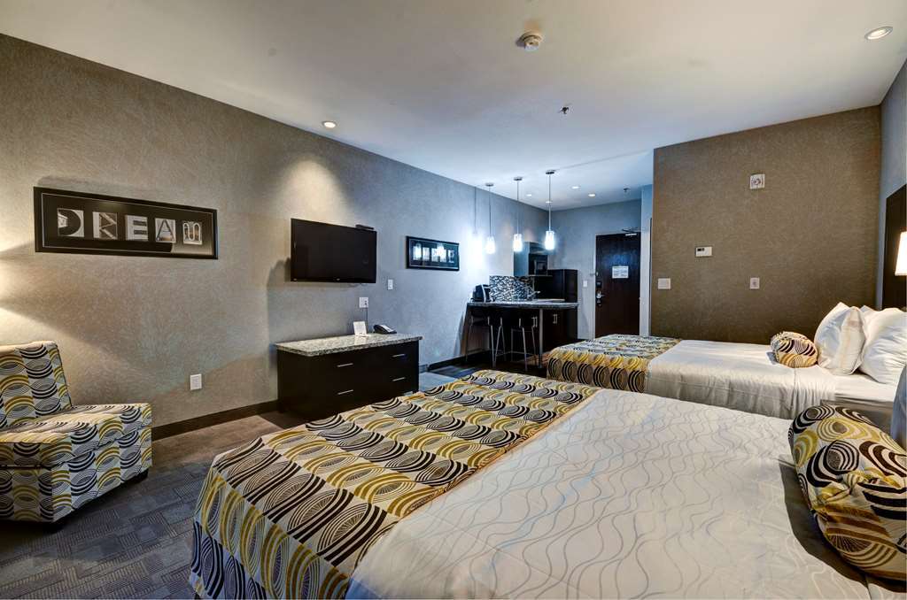 Home Inn & Suites - Swift Current Room photo